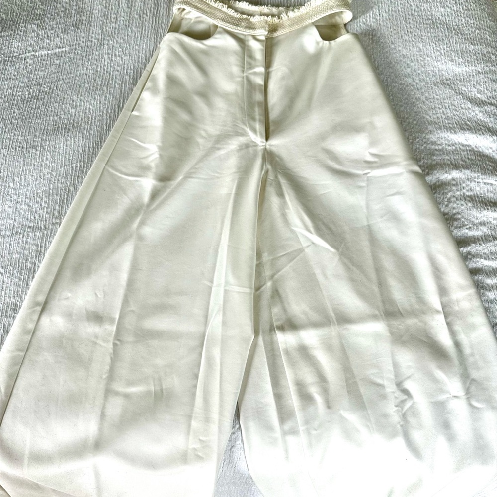 NEW ♥️ without tags. White Hight Waisted Pants